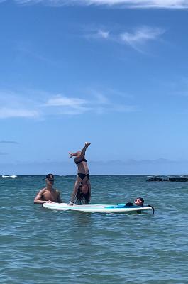 Handstand happy